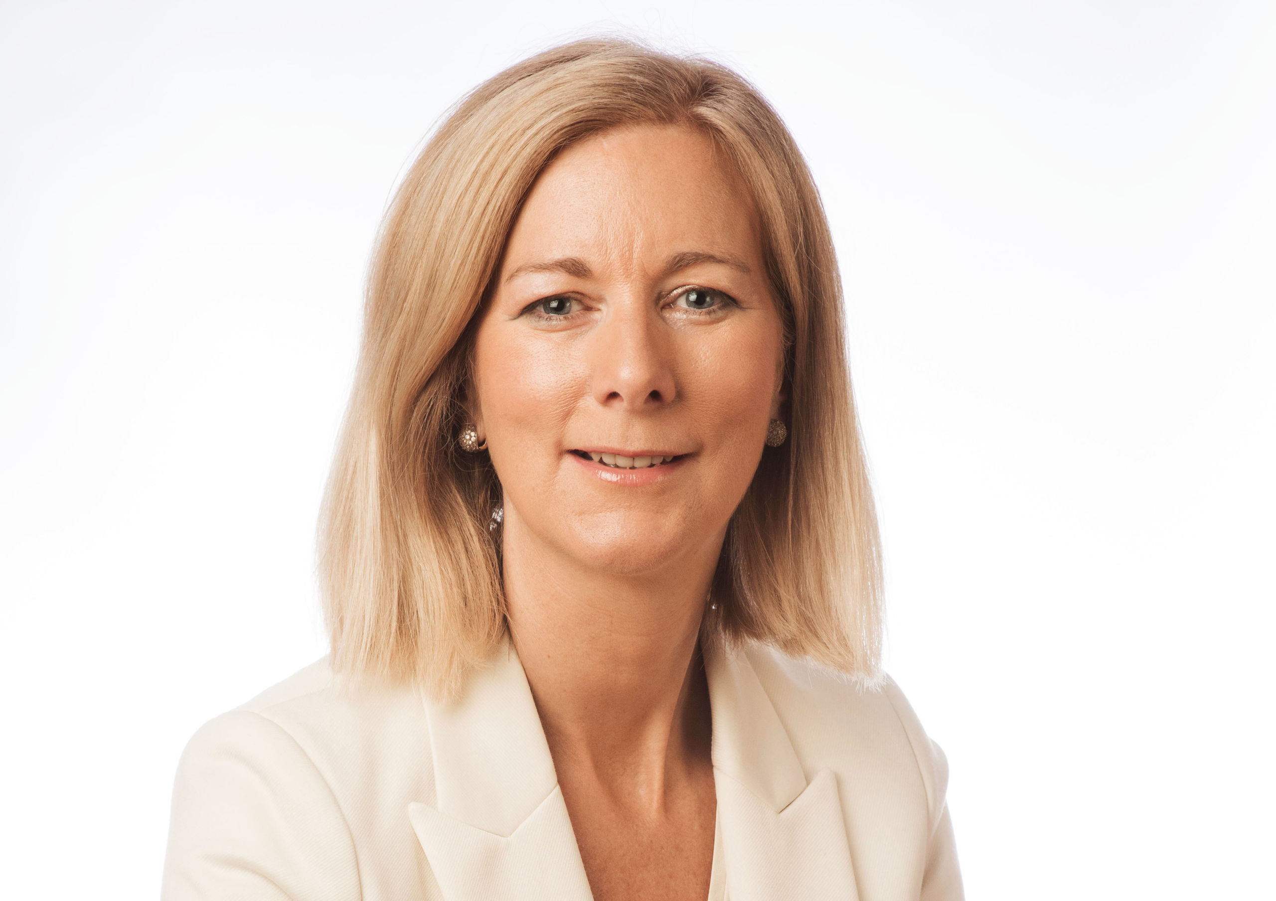 JuliaColourHeadshotHighRes Legal Insights Europe
