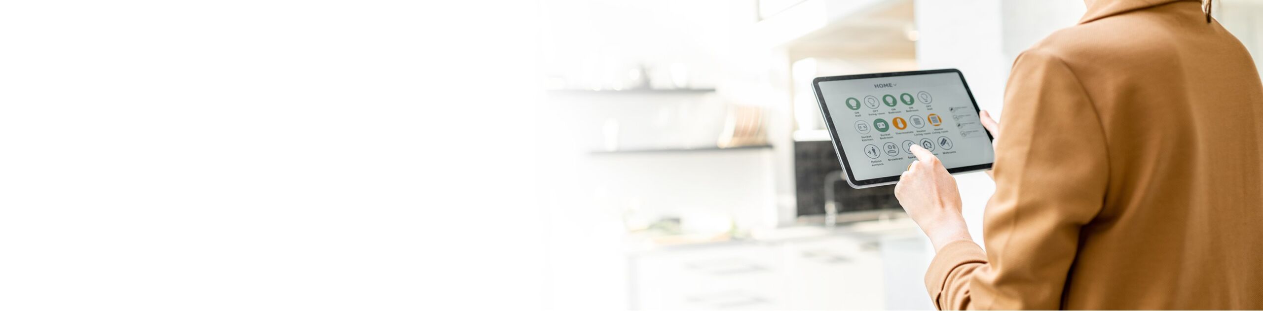 HighQ and Document Intelligence Level up M&A due diligence reviews