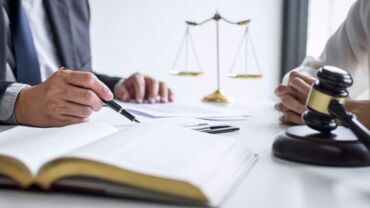 From legal technician to strategic partner: What it takes to win in the UK legal market